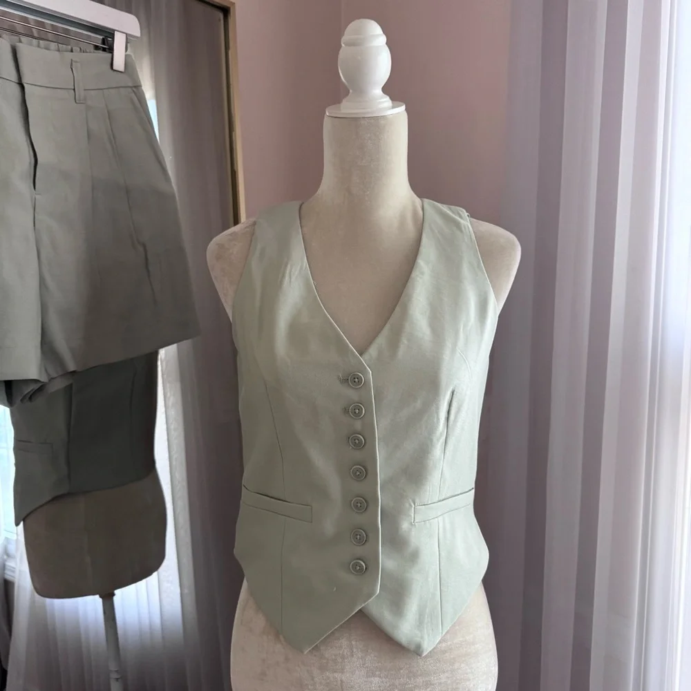 A New Day Sage Green Vest and Shorts Set - Picture 2 of 8